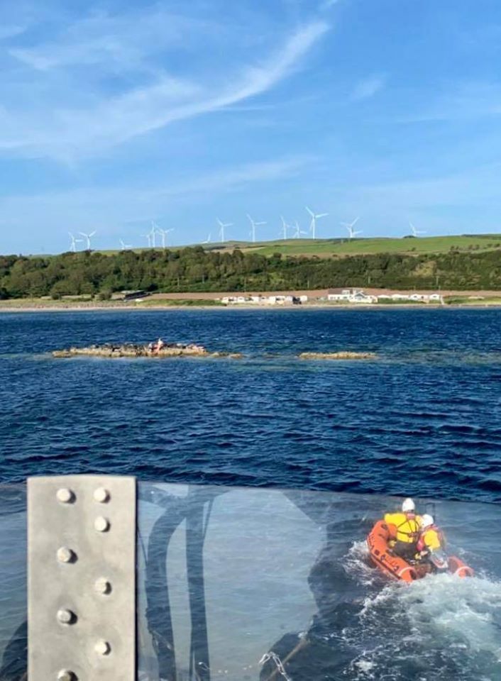 Troon lifeboats XP boat heading towards the casualties
