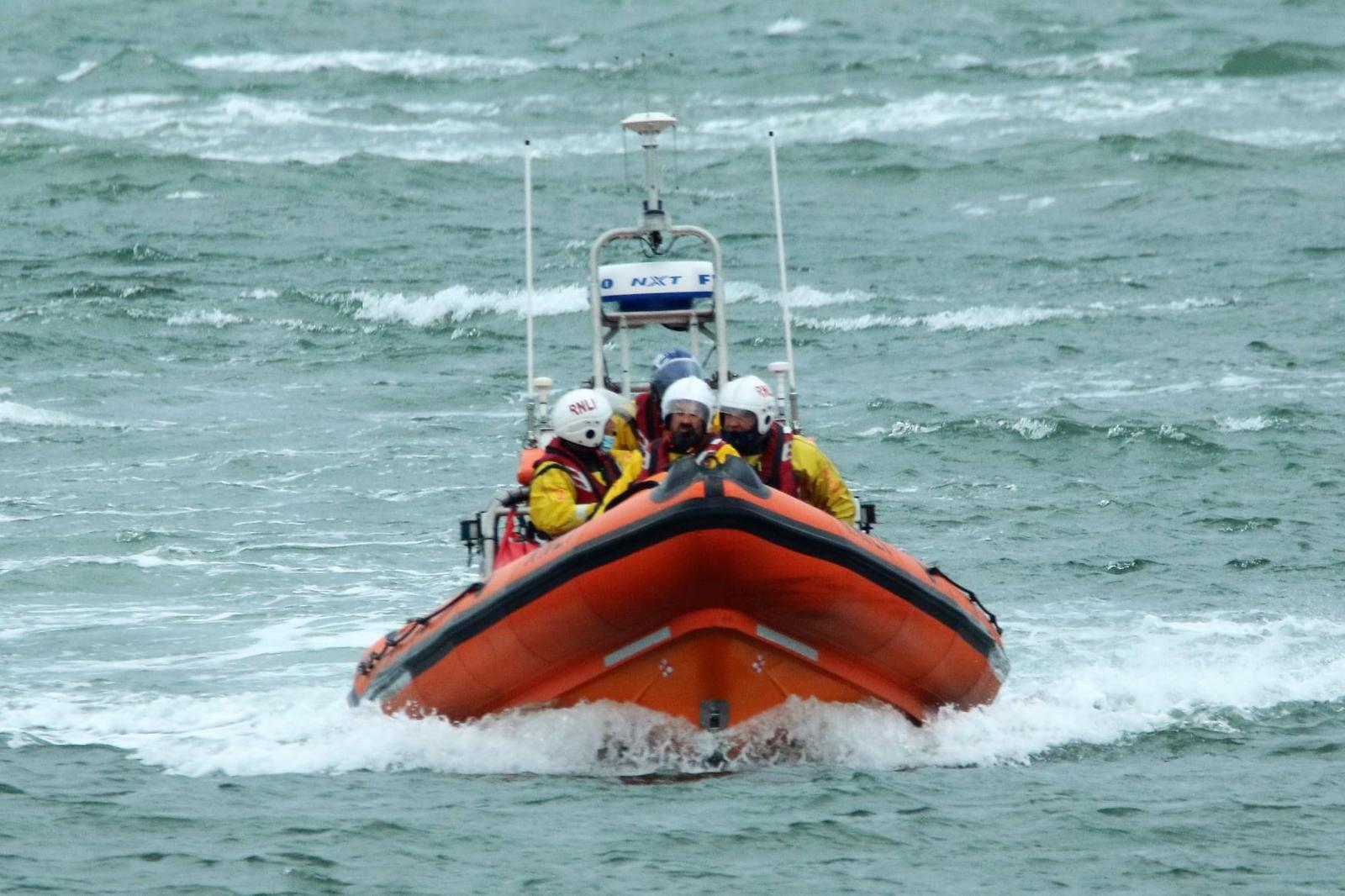 Training on the water in Poole 2