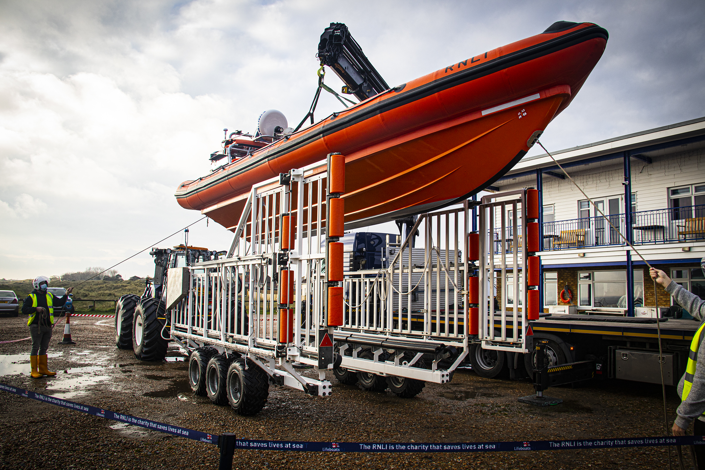 Image of boat lift onto trailer