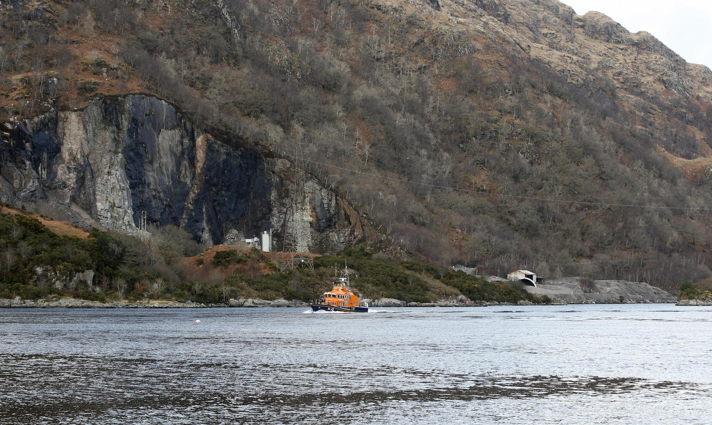 Oban Lifeboat searching for missing kayakers