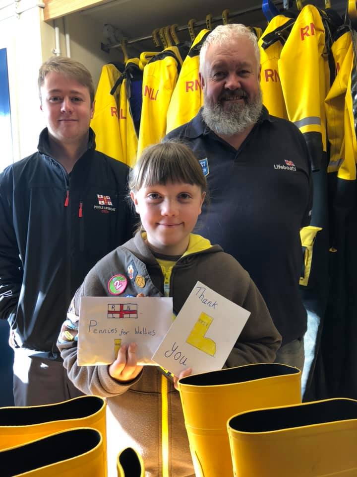 Izzy raising money for Poole Lifeboat 