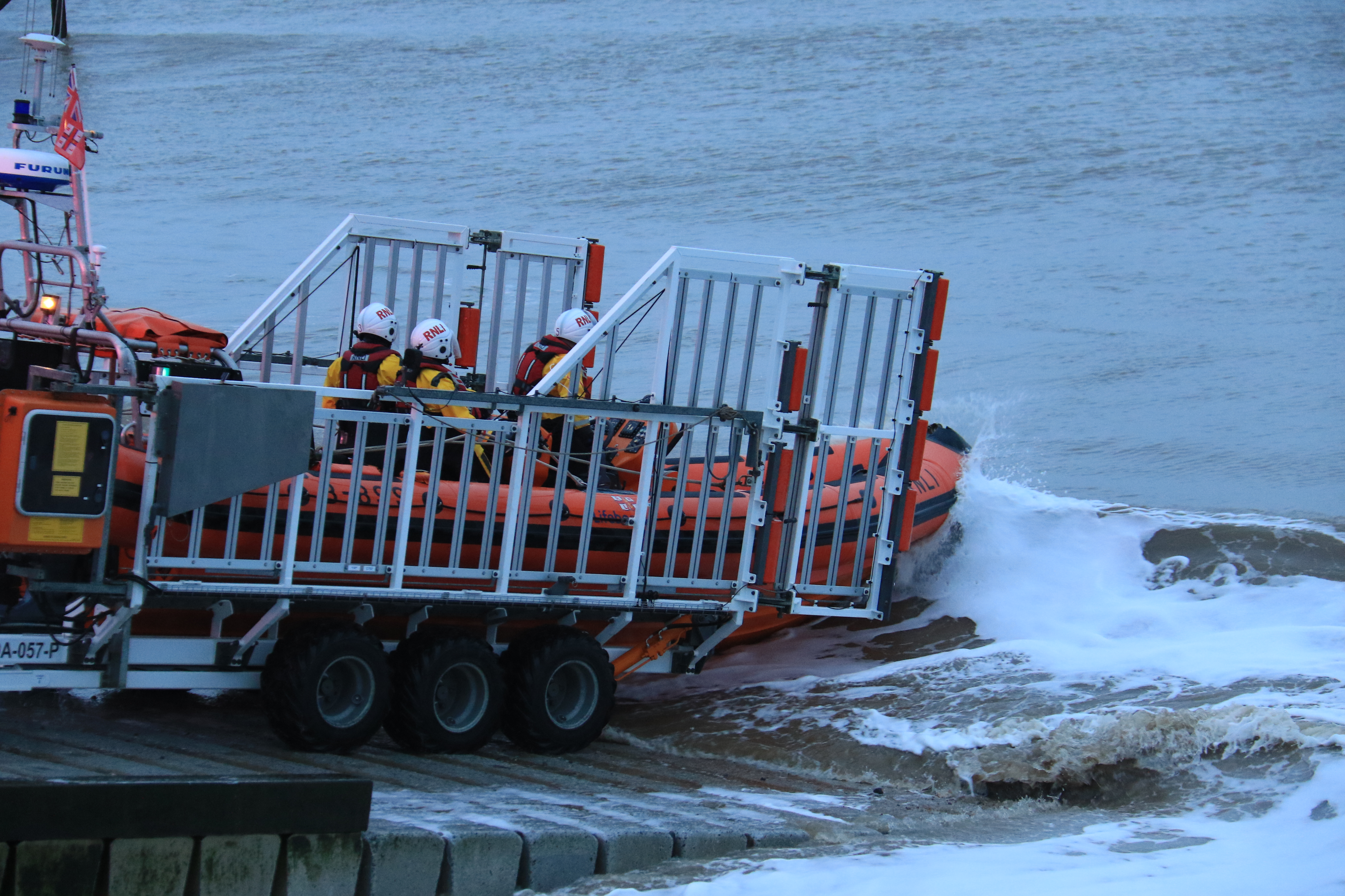Howaed Bell enters the water
