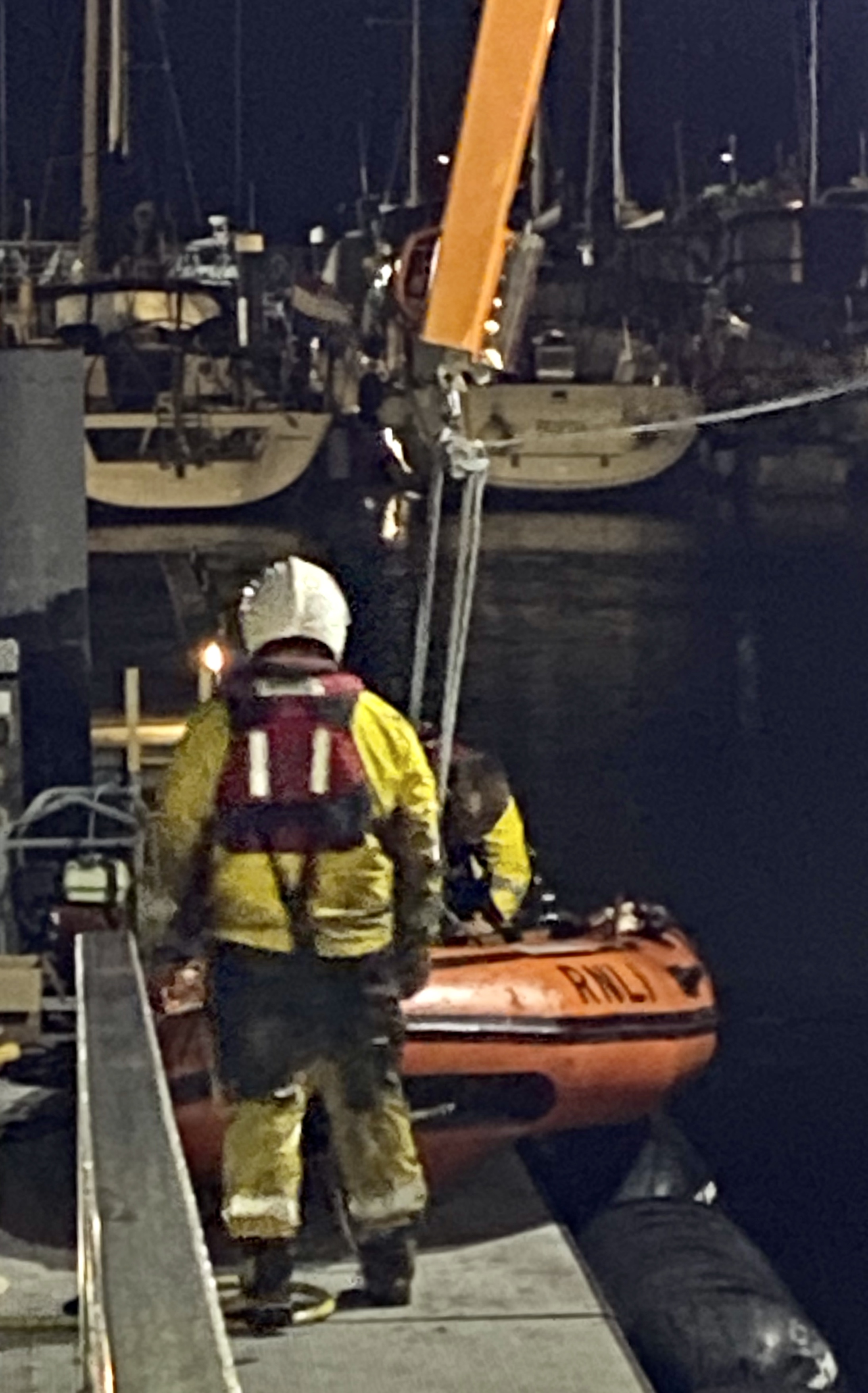 Photo of the Yarmouth RNLI crew preparing the 'Y' boat for service.