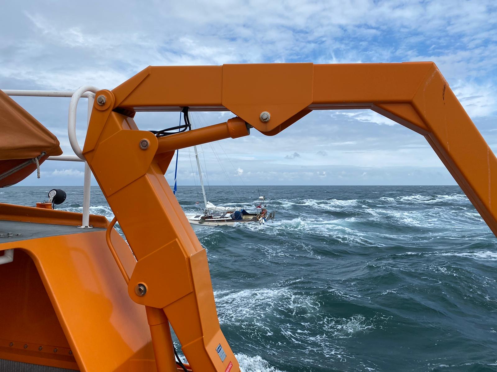 Yacht in the Portland race from the lifeboat