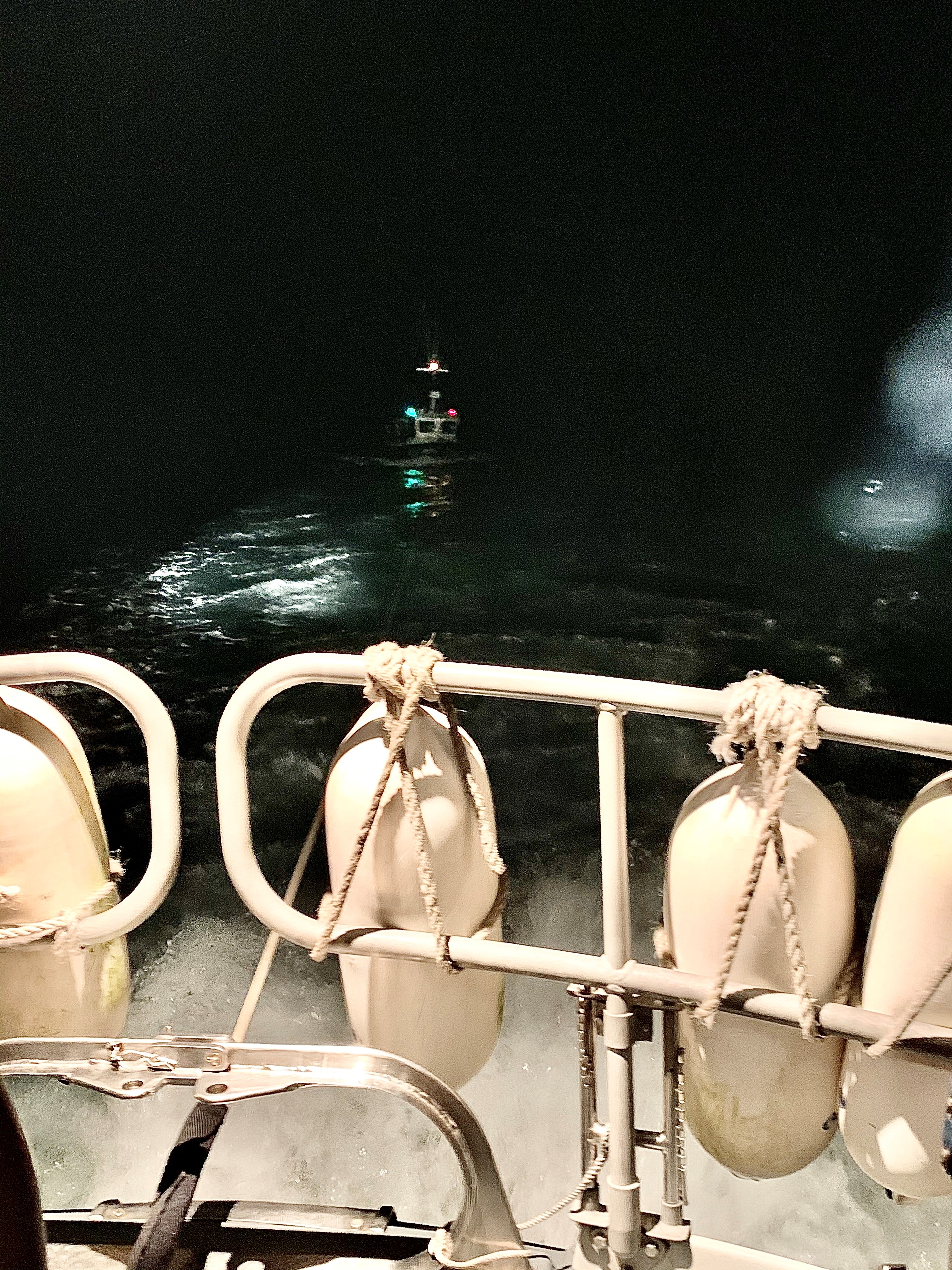 Anstruther RNLI tow a fishing vessel to safety