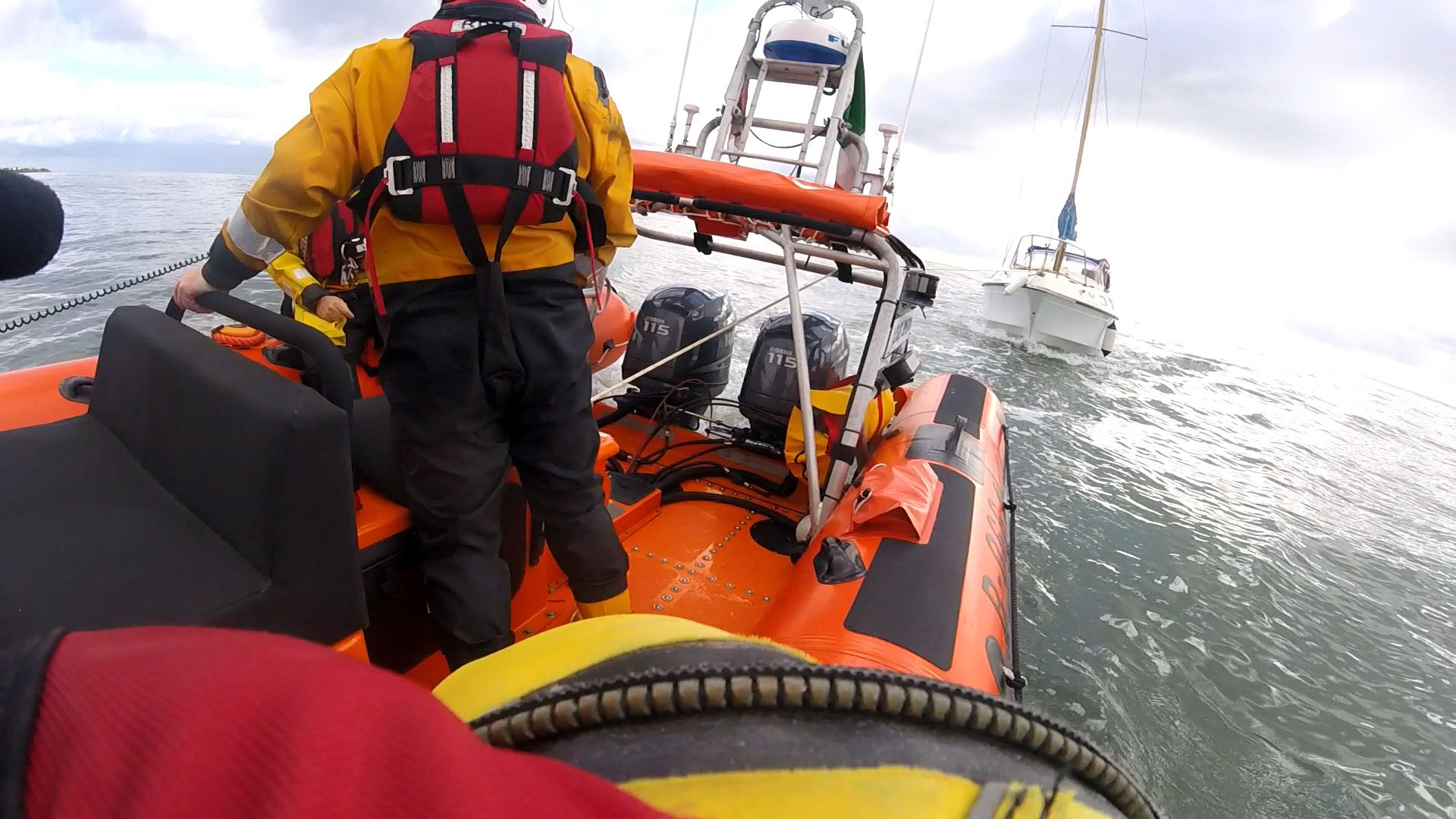Skerries RNLI towing the yacht into Rogerstown