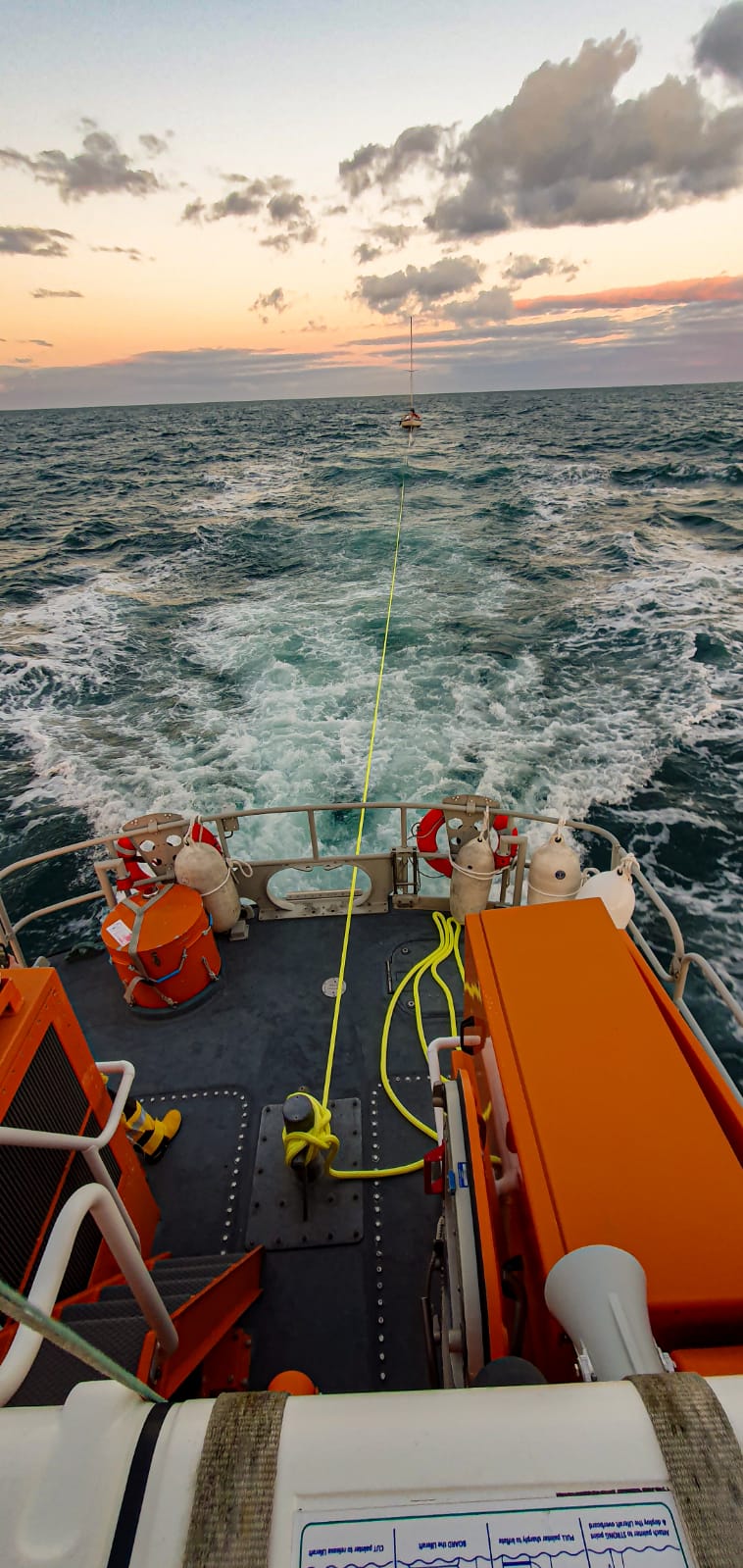 Howth RNLI take casualty vessel in tow