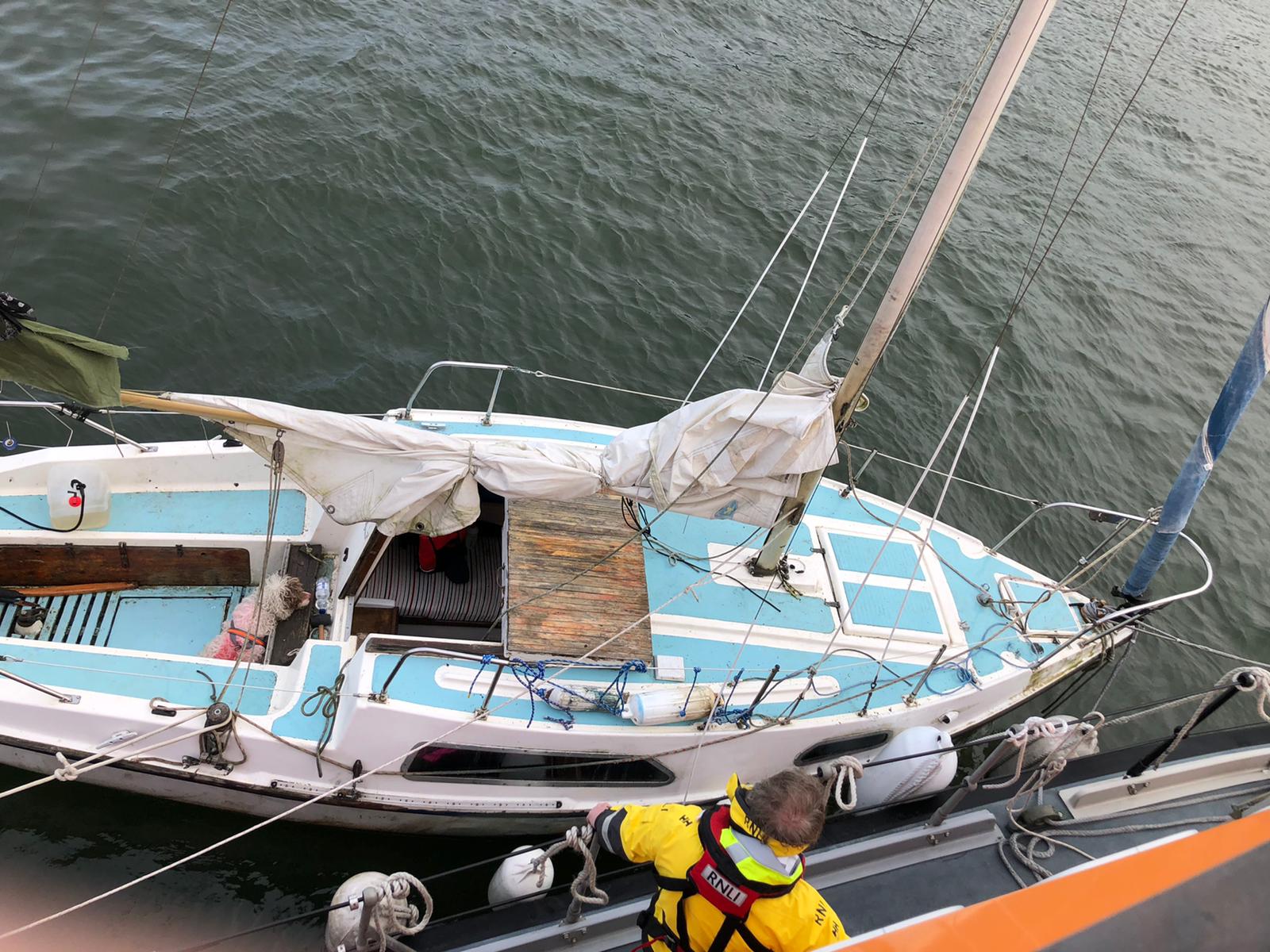 Bringing the casualty vessel ashore in Arkow Harbour