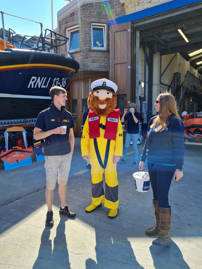 Seahouses Crew James Higgins and Helen Harkness chat with Stormy Stan