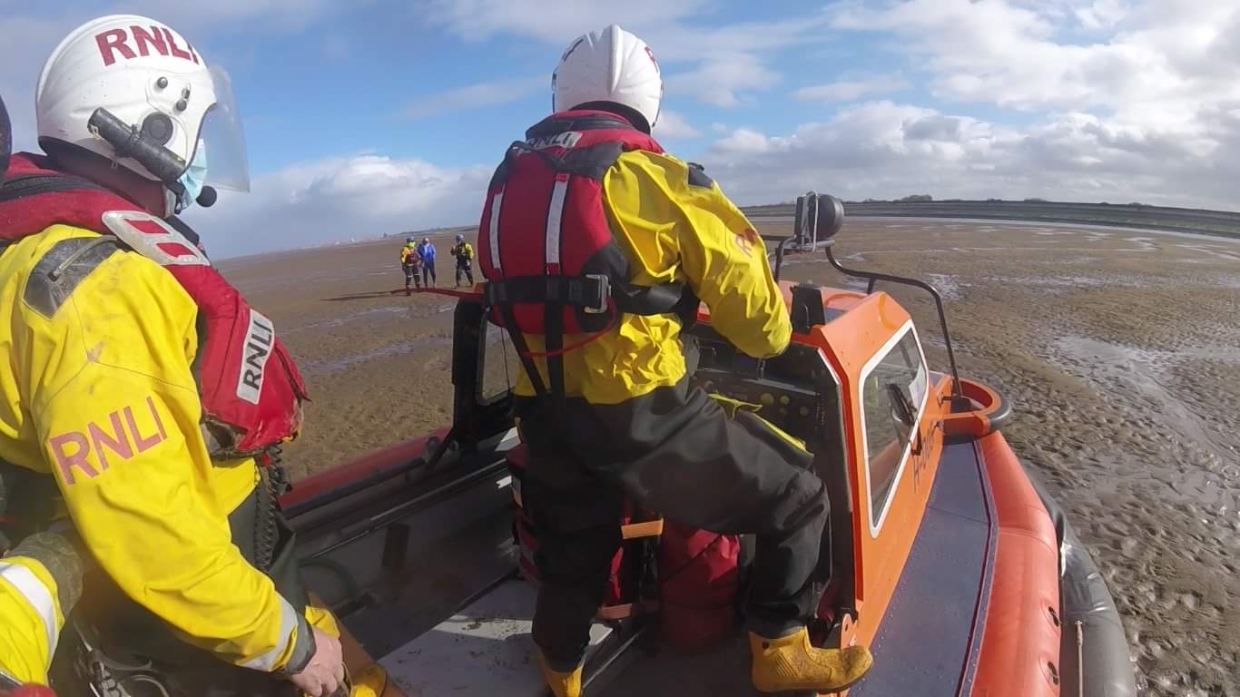 Hoylake RNLI hovercraft launches to people cut off by tide in Leasowe ...