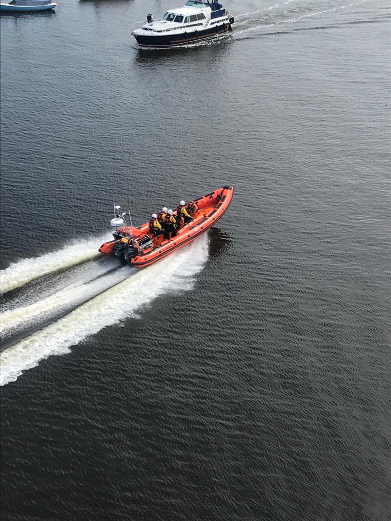 Lifeboat on route to rescue