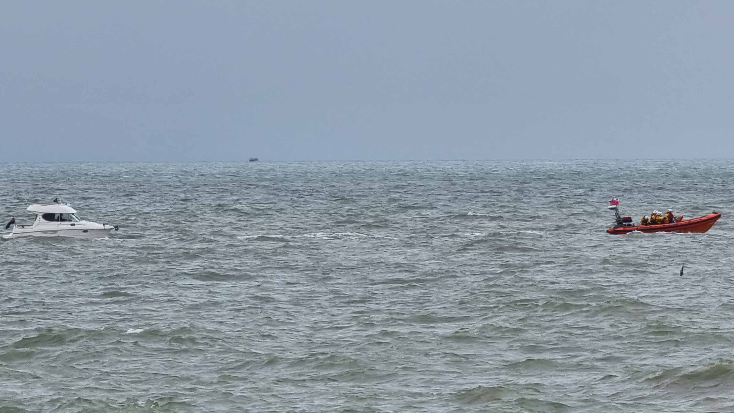 Margate's B class lifeboat with the casualty vessel in tow (RNLI Margate)