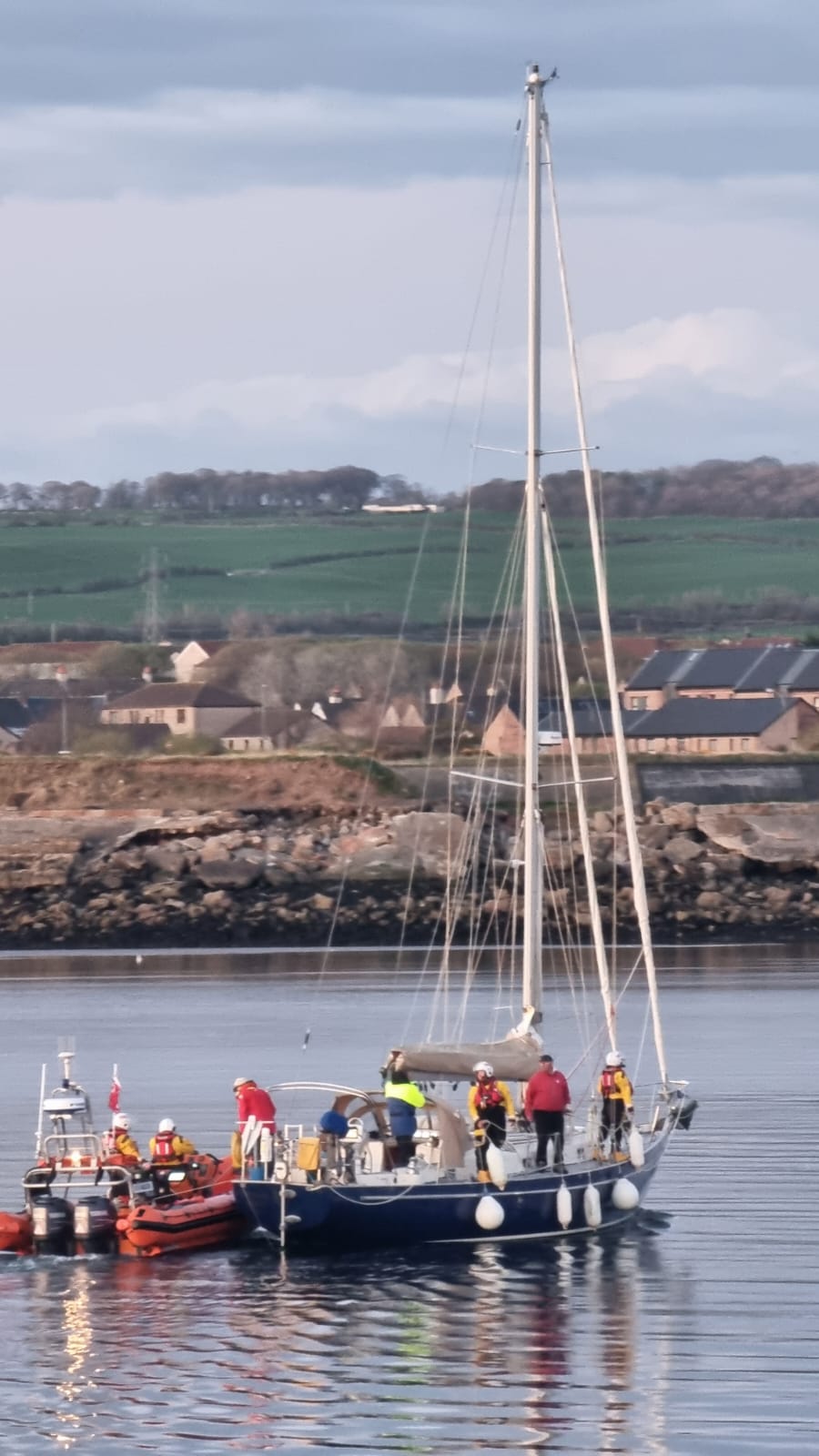 Largs lifeboat with casualty vessel