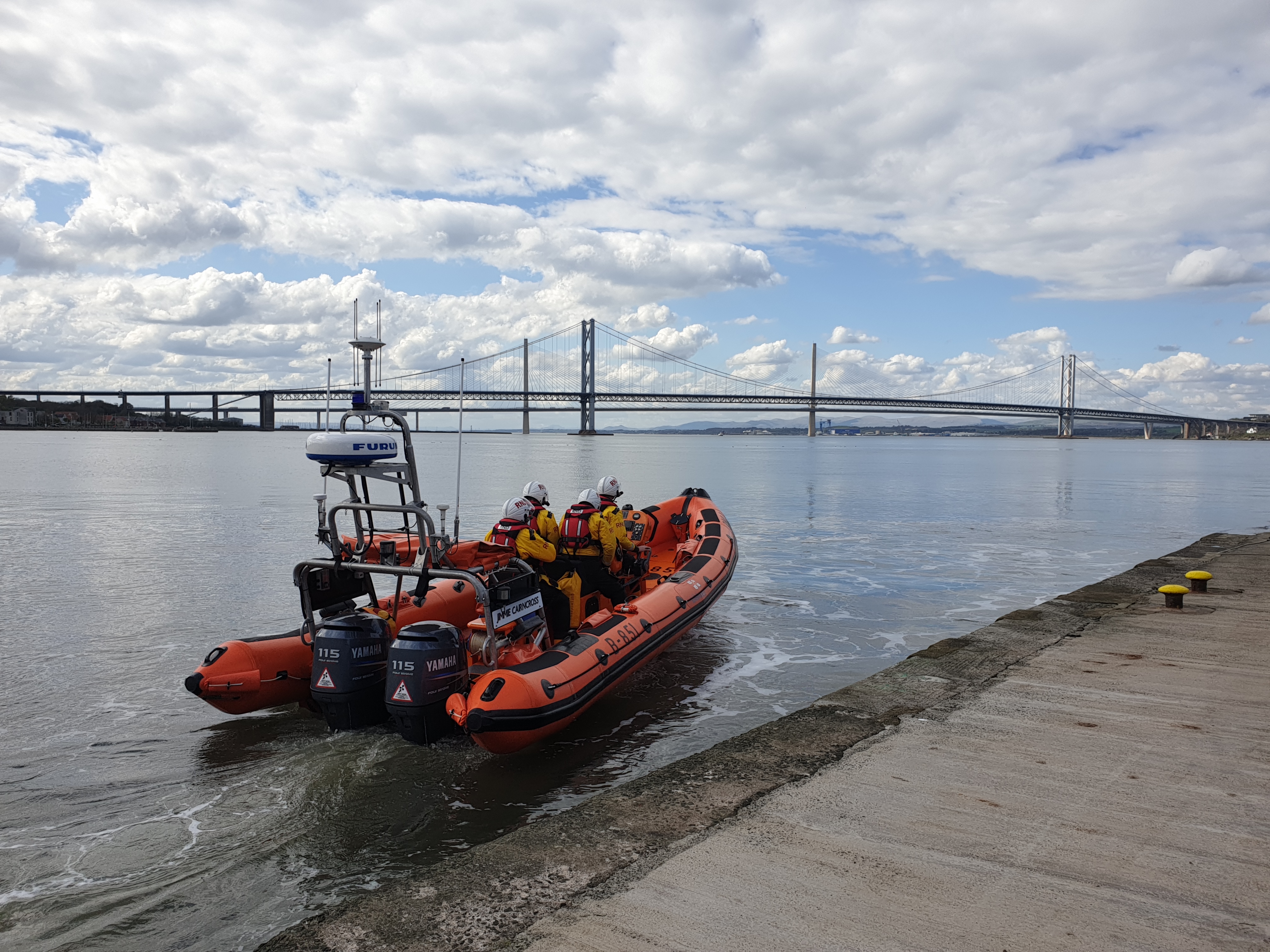 Queensferry RNLI Lifeboat 'Jimmie Cairncross' launching on service, Tuesday 19 April 2022