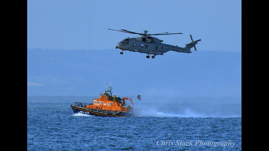 Rnli Night RNLI Torbay day and night-time exercises with RNAS Yeovilton | RNLI