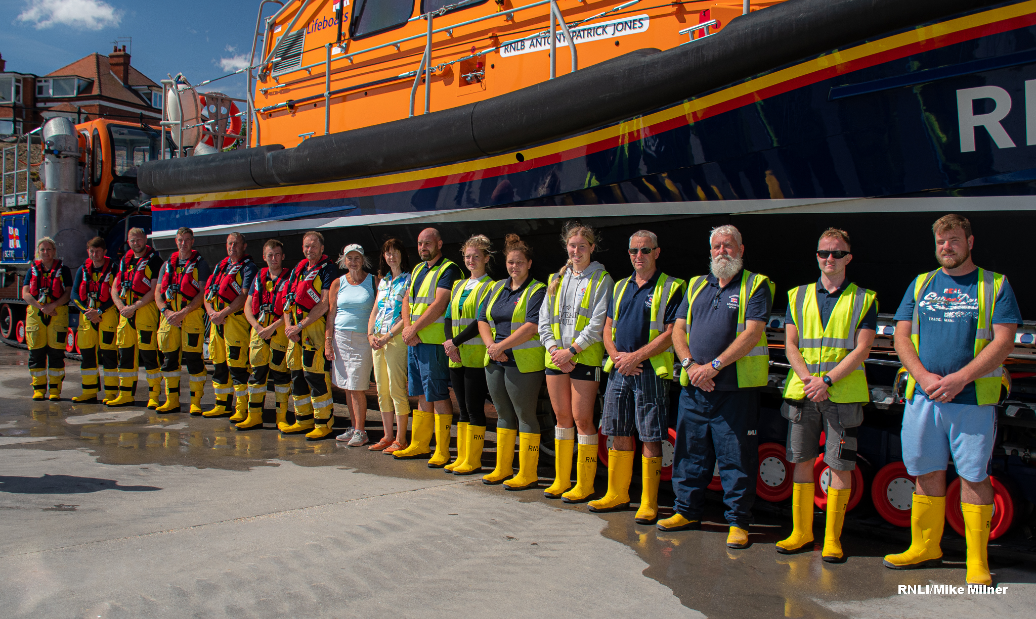 Volunteer crew of Bridlington Lifeboat with Judith and Diana Redhead