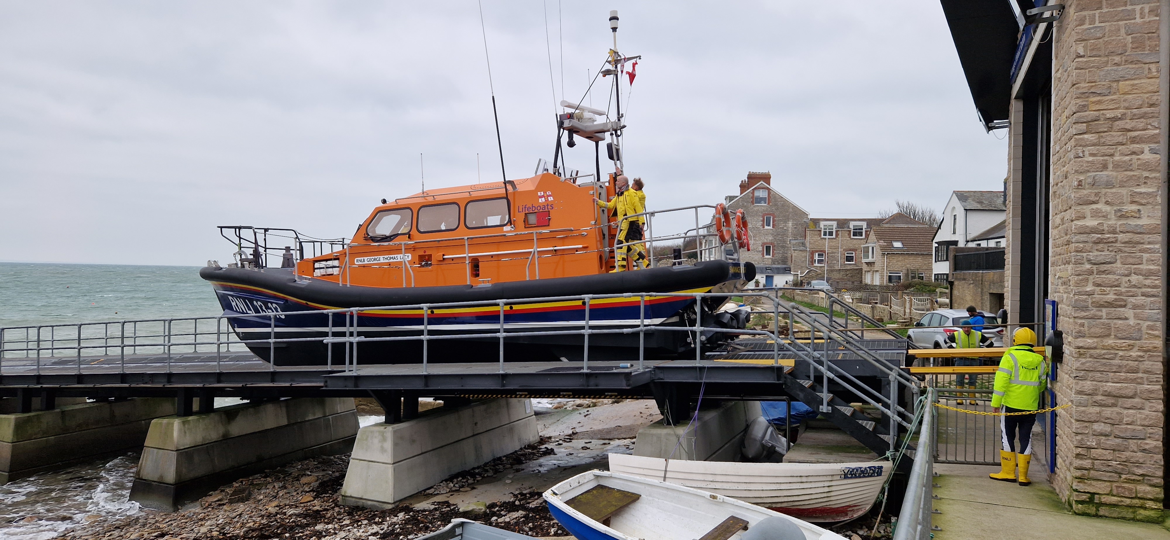 Swanage all-weather lifeboat preparing to launch