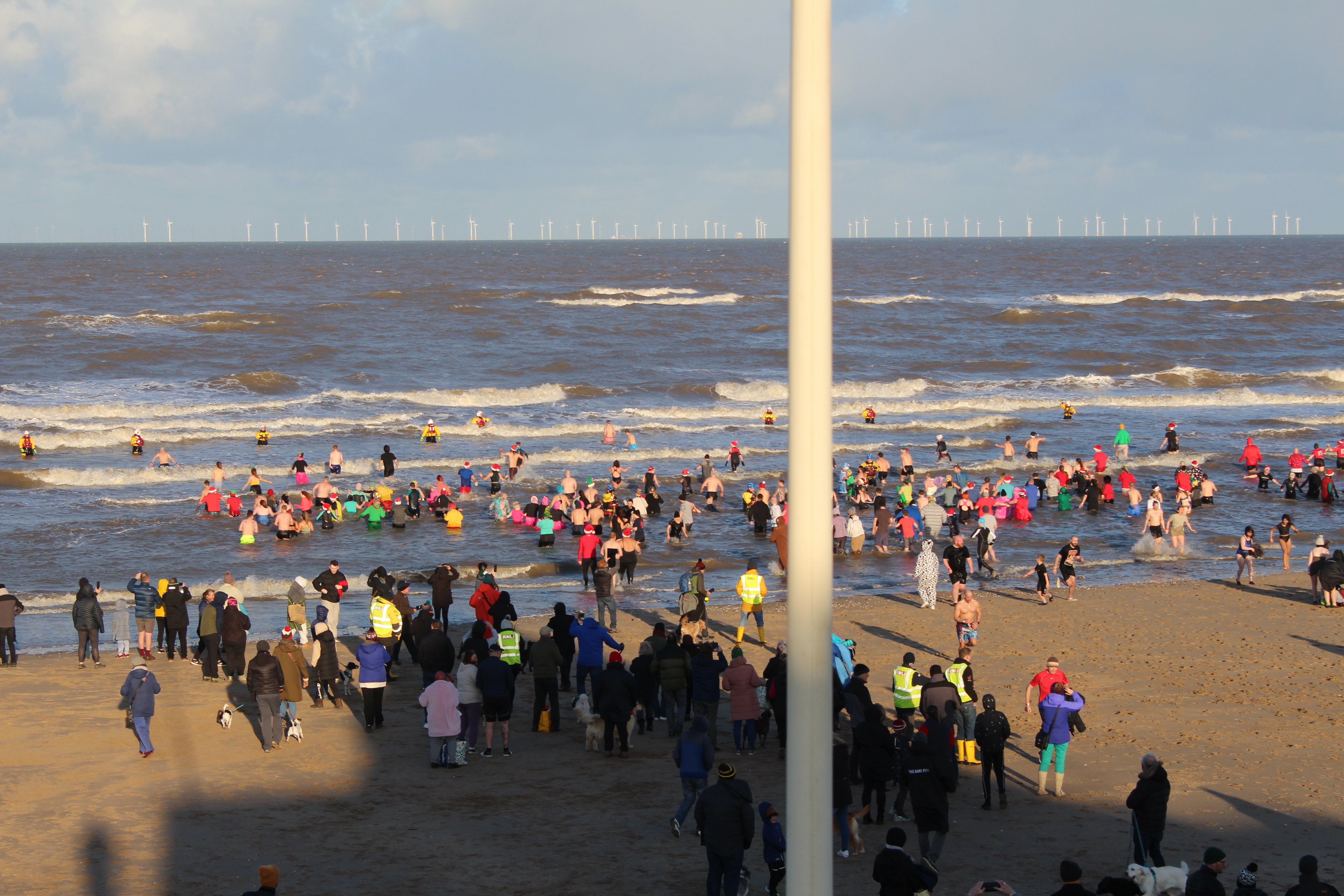 entrants go to water