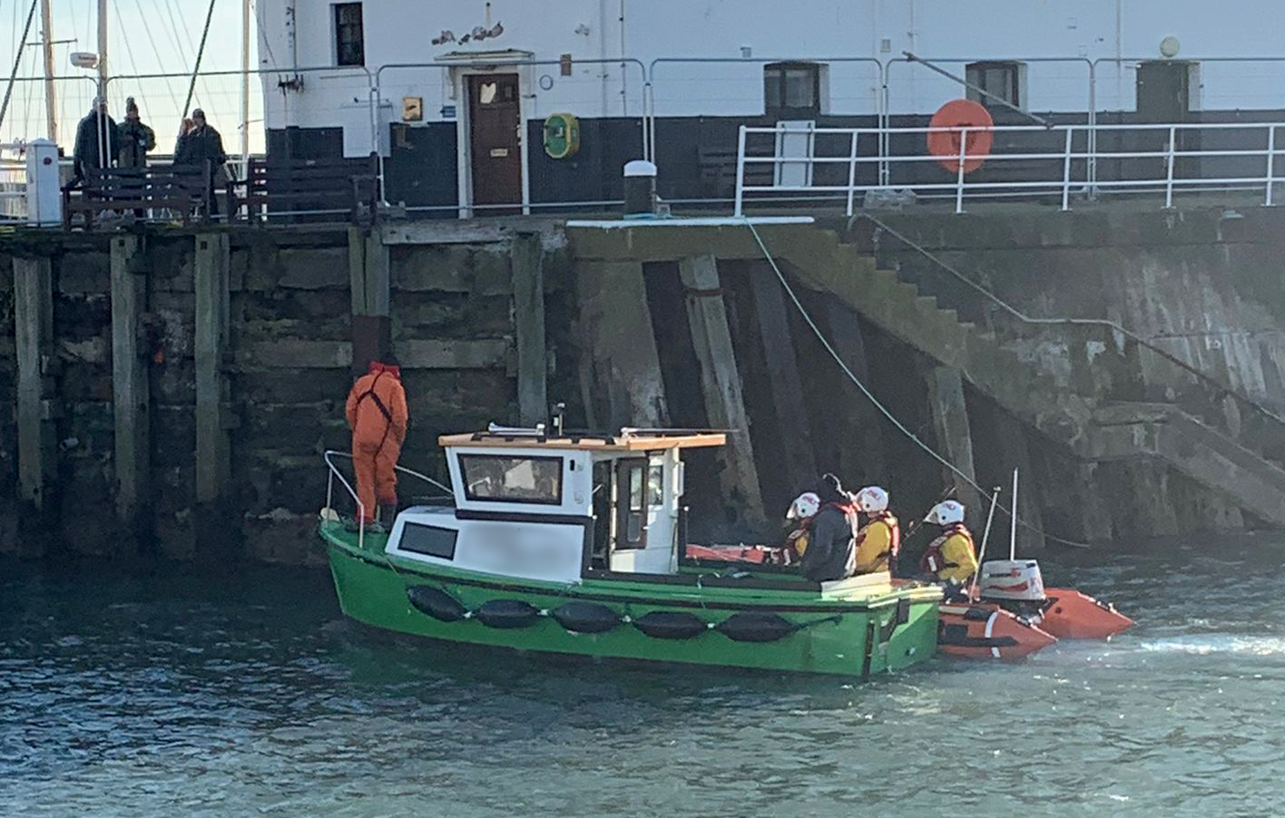 Scarborough RNLI tows angling boat to safety