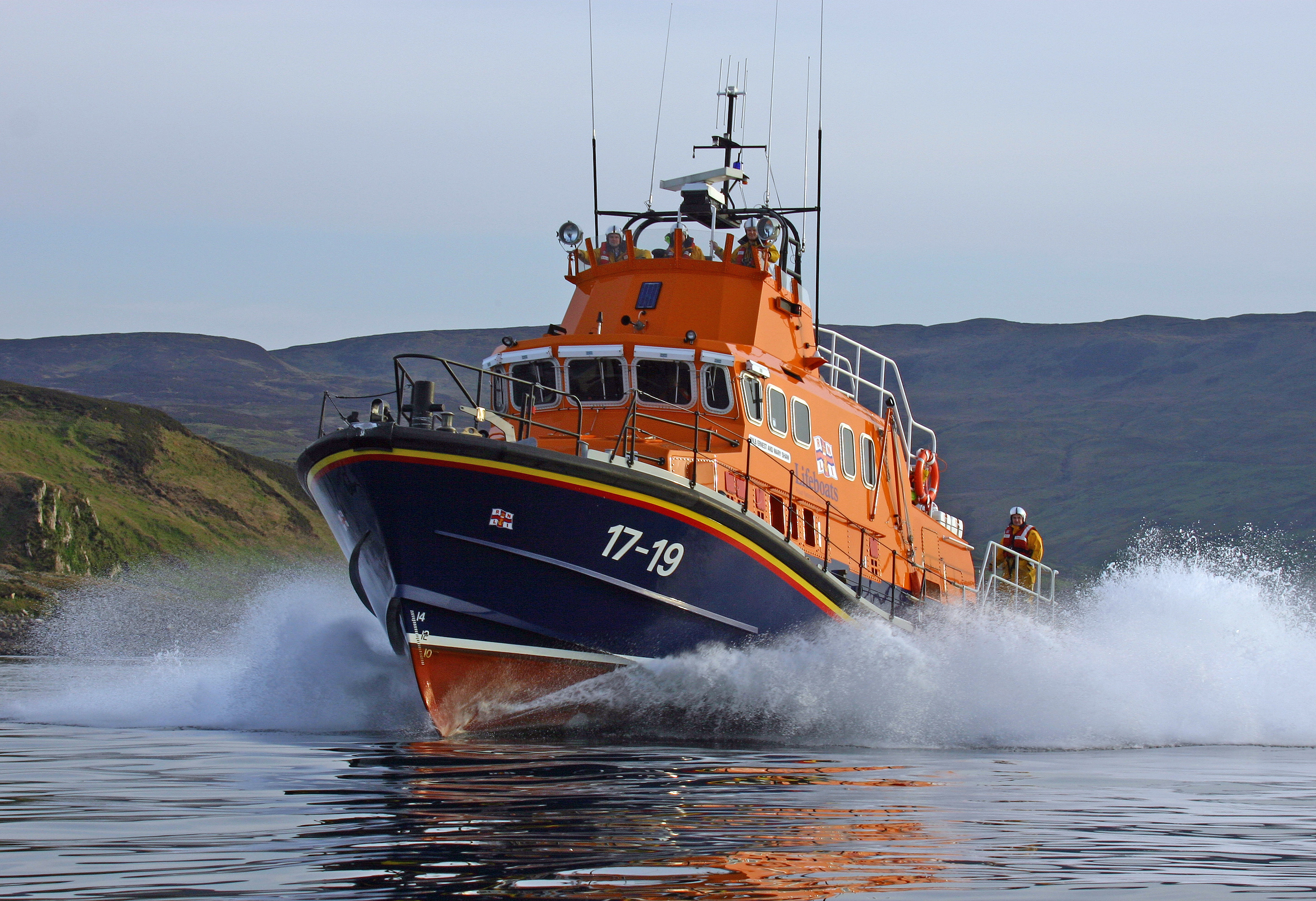 Campbeltown Severn class lifeboat Ernest and Mary Shaw 17-19, lifeboat moving from right to left, lots of white spray.
