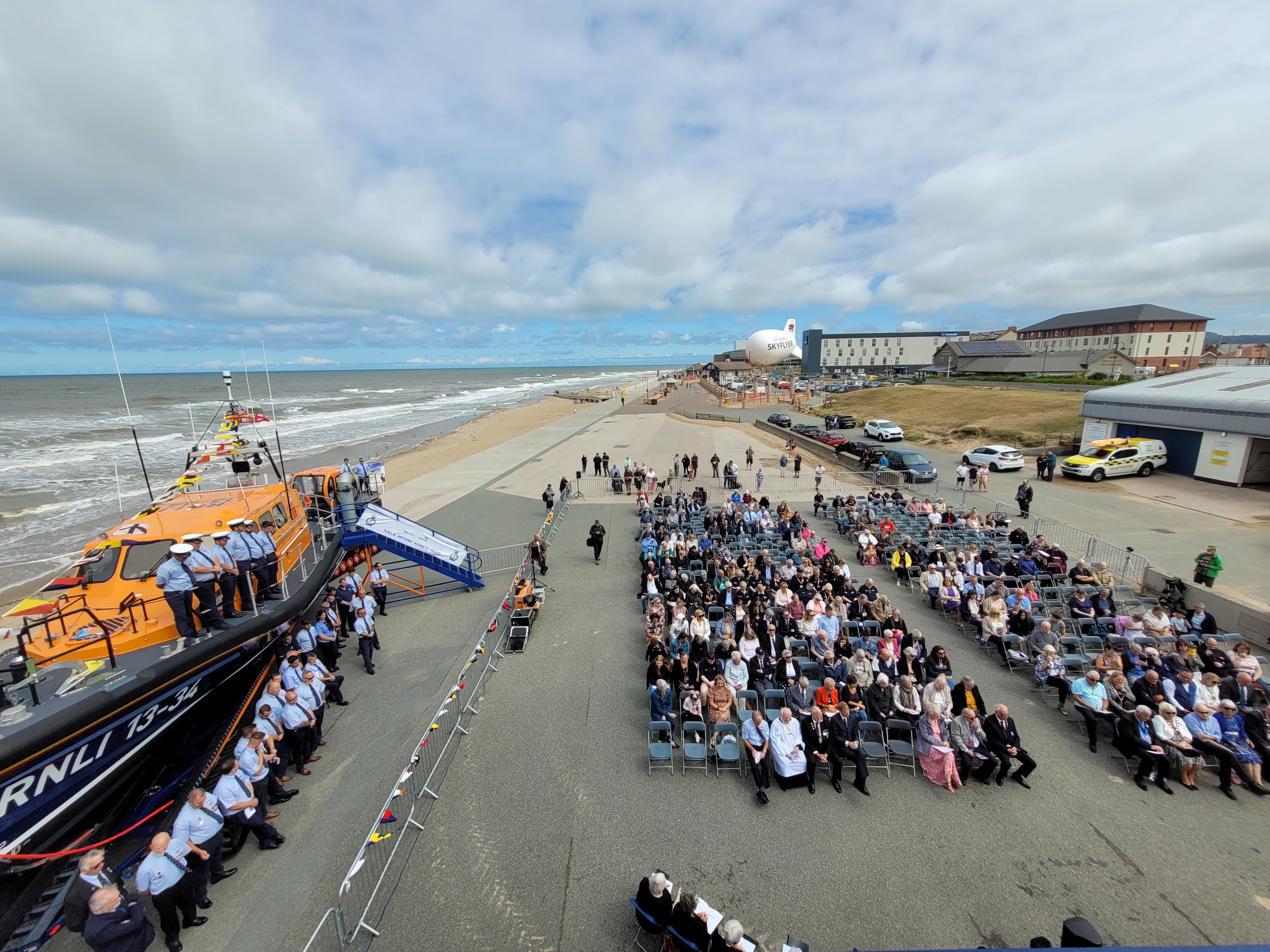 Wide shot of the ceremony