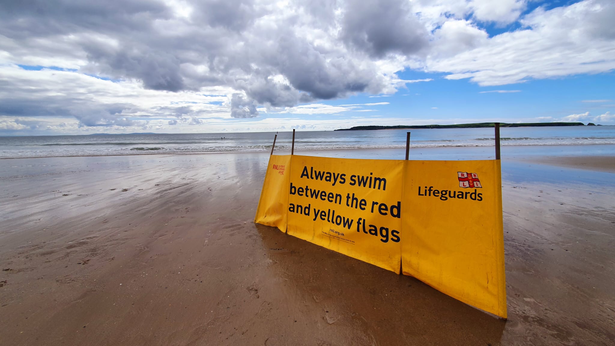 RNLI windbreak