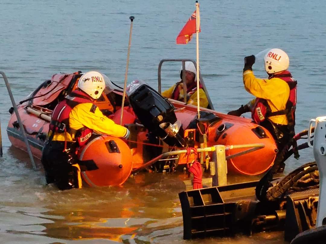 Crew of Inshore lifeboat launching