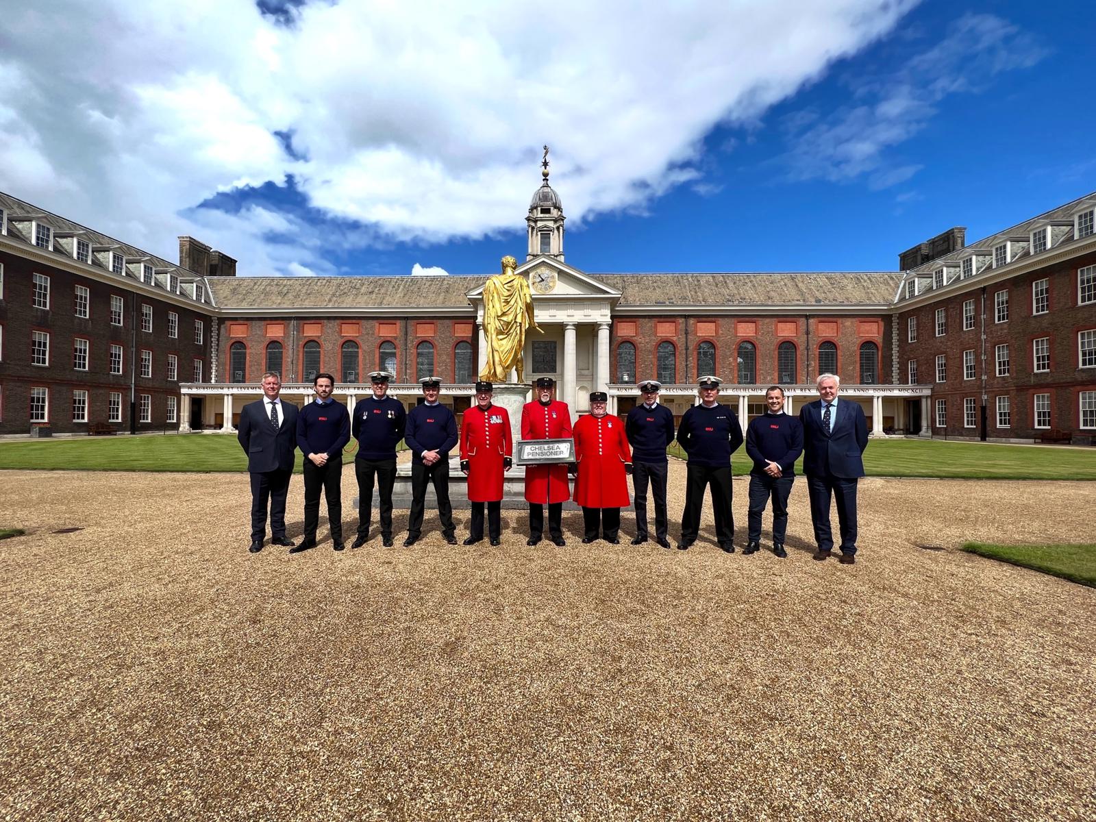 Chiswick Crew with Chelsea Pensioners
