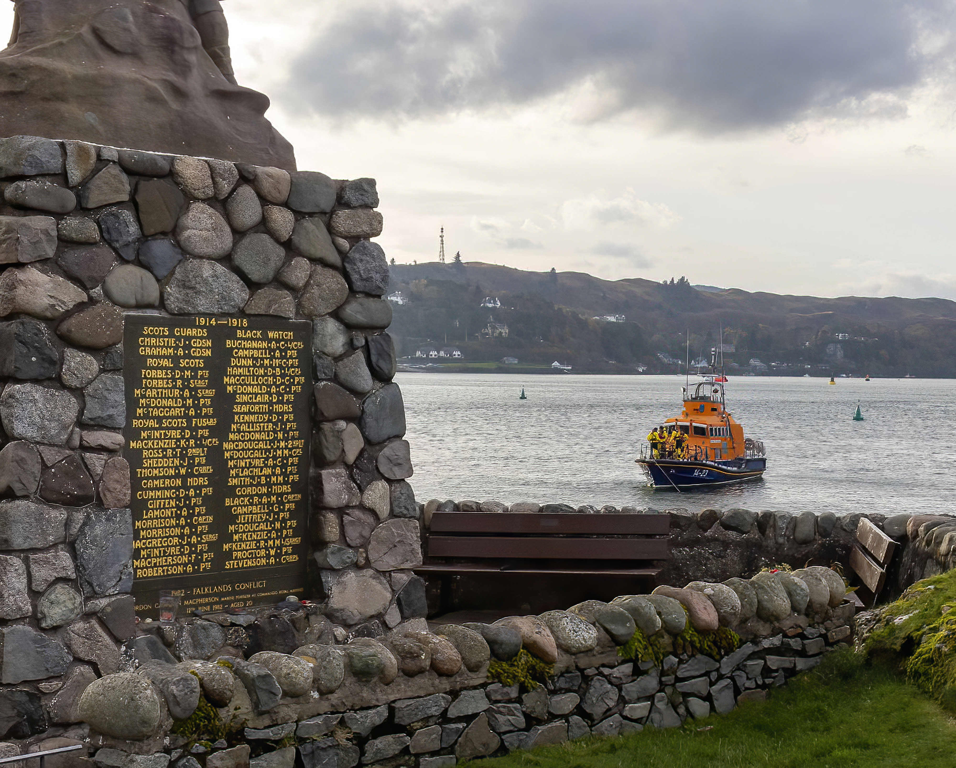 The Oban lifeboat lies off the town's war memorial.
