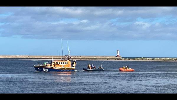 Rnli Rib Engine Berwick-upon Tweed RNLI rescue young family from rib boat trip | RNLI
