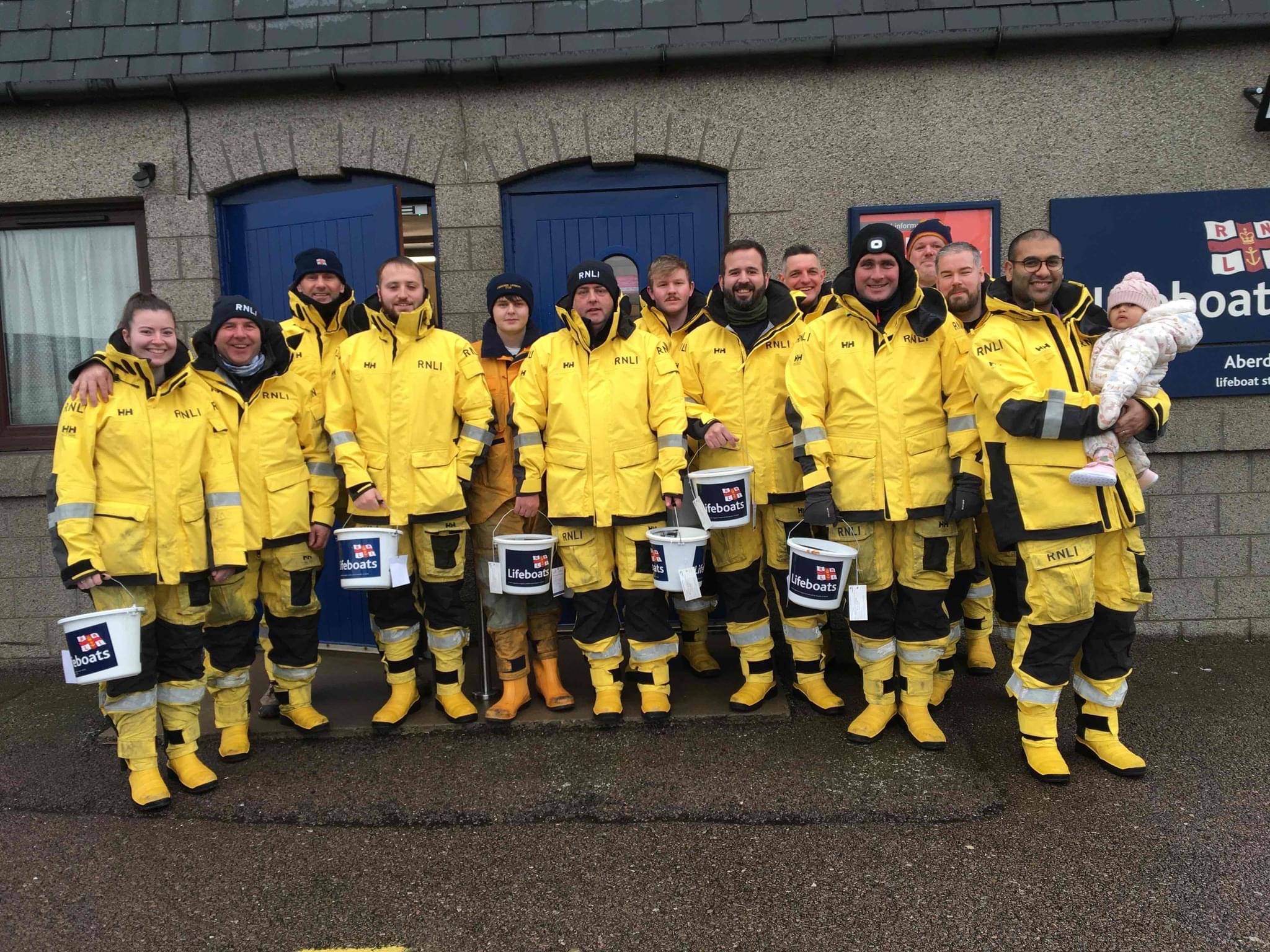 Aberdeen Crew - fundraising activity December 2022