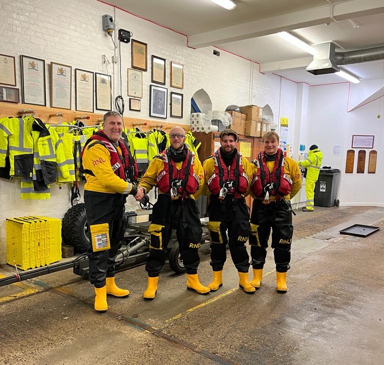 Walmer crew with Assessor Trainer Paul Taylor.