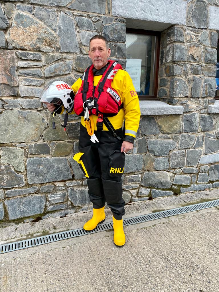 Kyle Marshall in Crew Kit