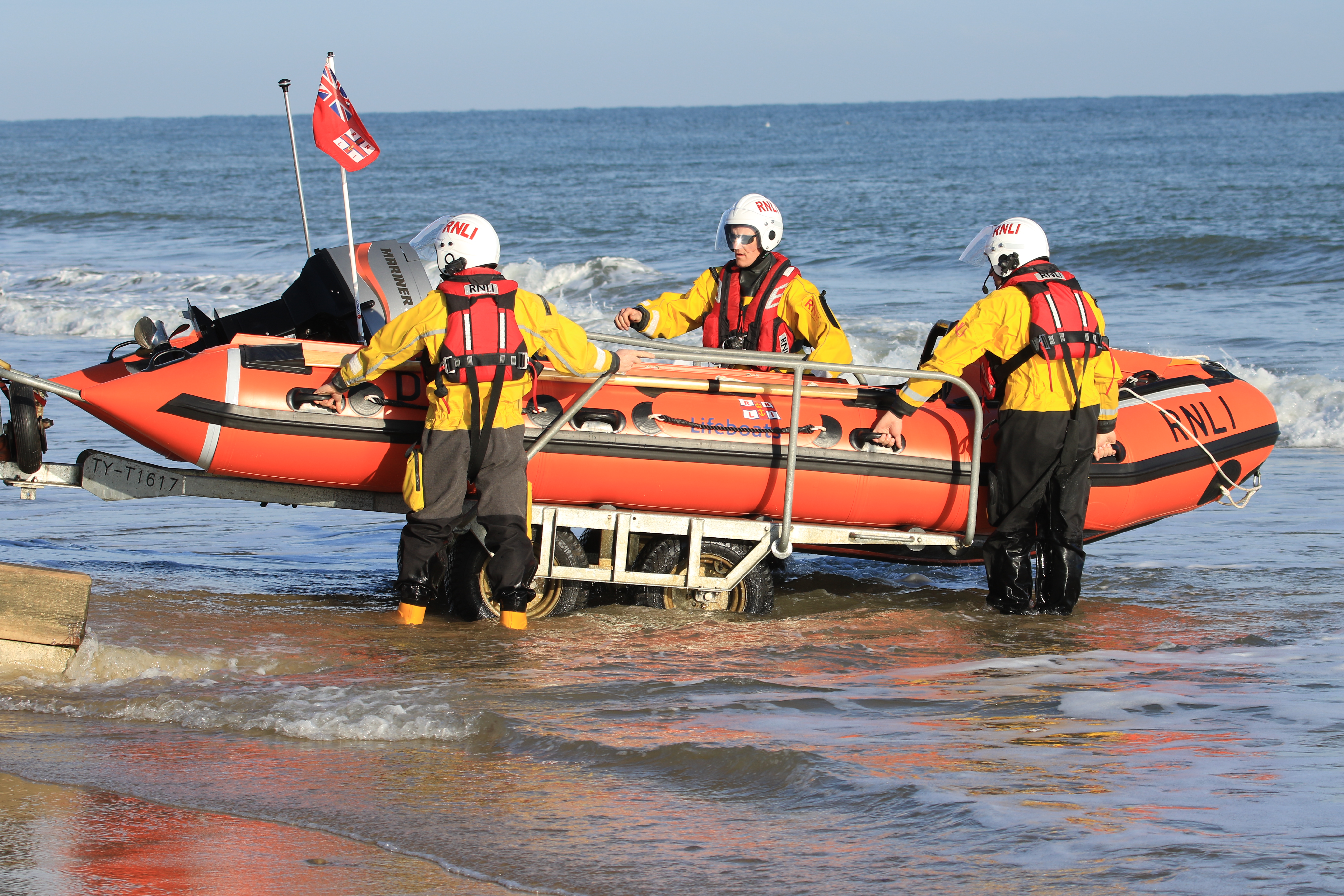 D 813 Russell Pickering at Happisburgh 2017 to date