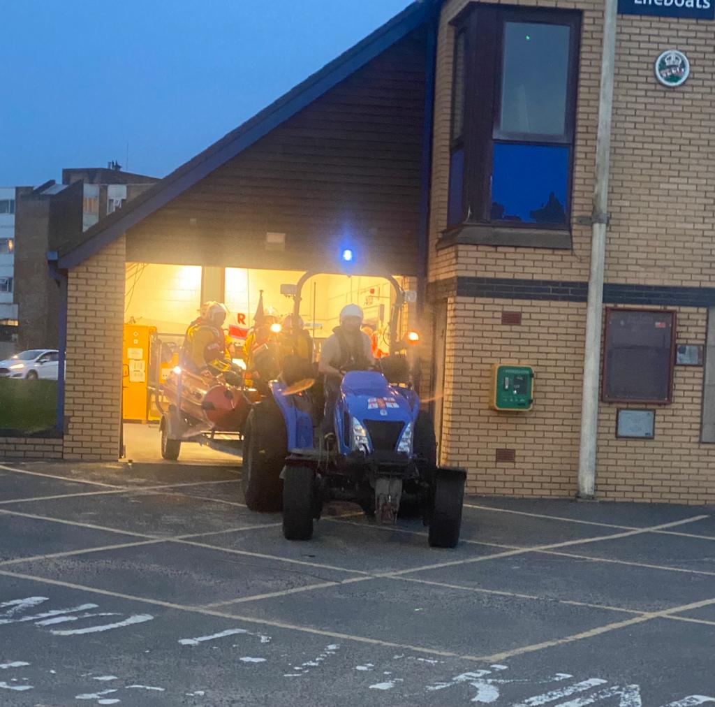 Port Talbot RNLI launch in search of a missing child
