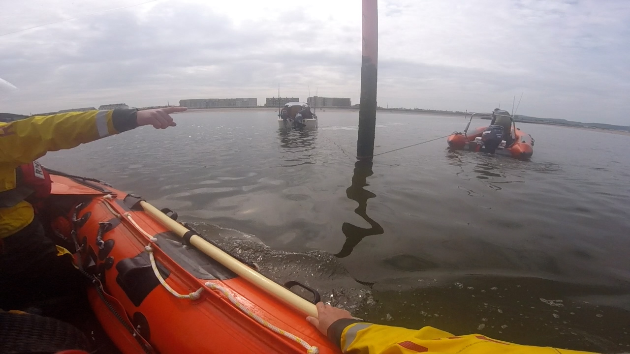ILB assisted to untangle and get them back into deep water.