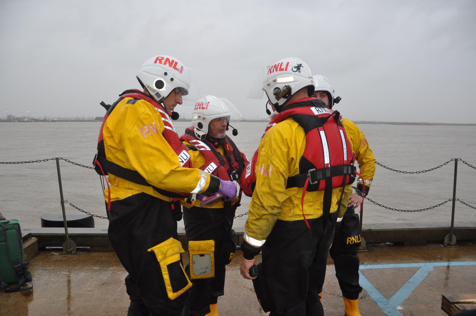 Gravesend RNLI Volunteers huddle to create a plan