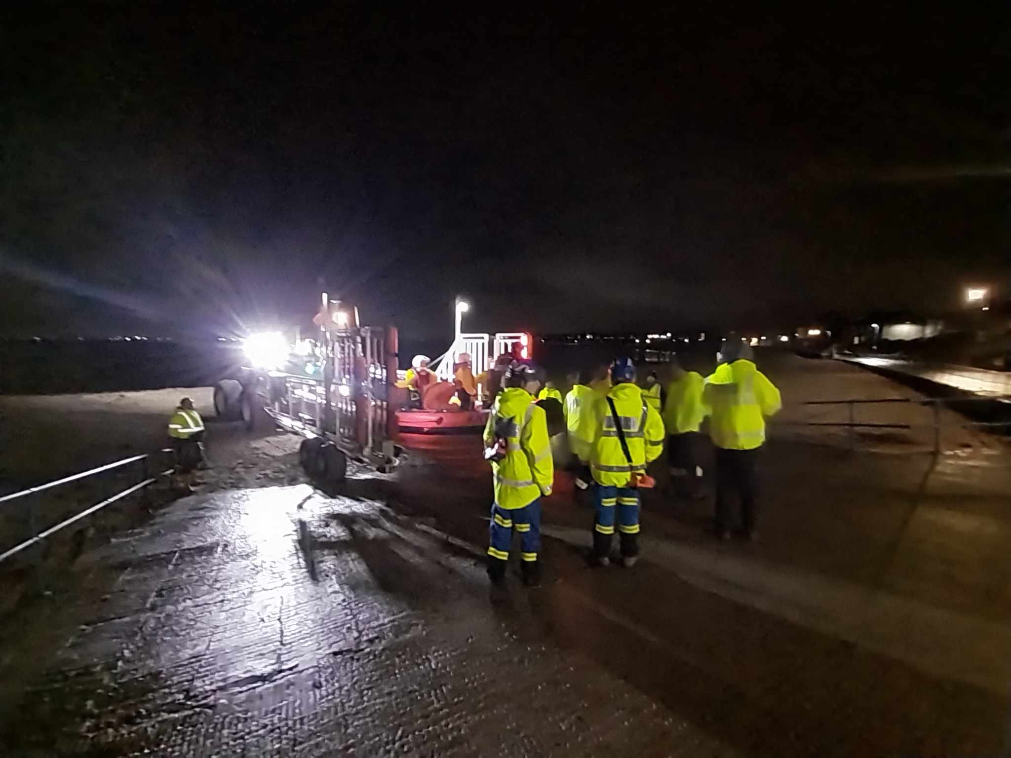 Casualty safely landed and assistance from Newbiggin and Blyth Coastguards