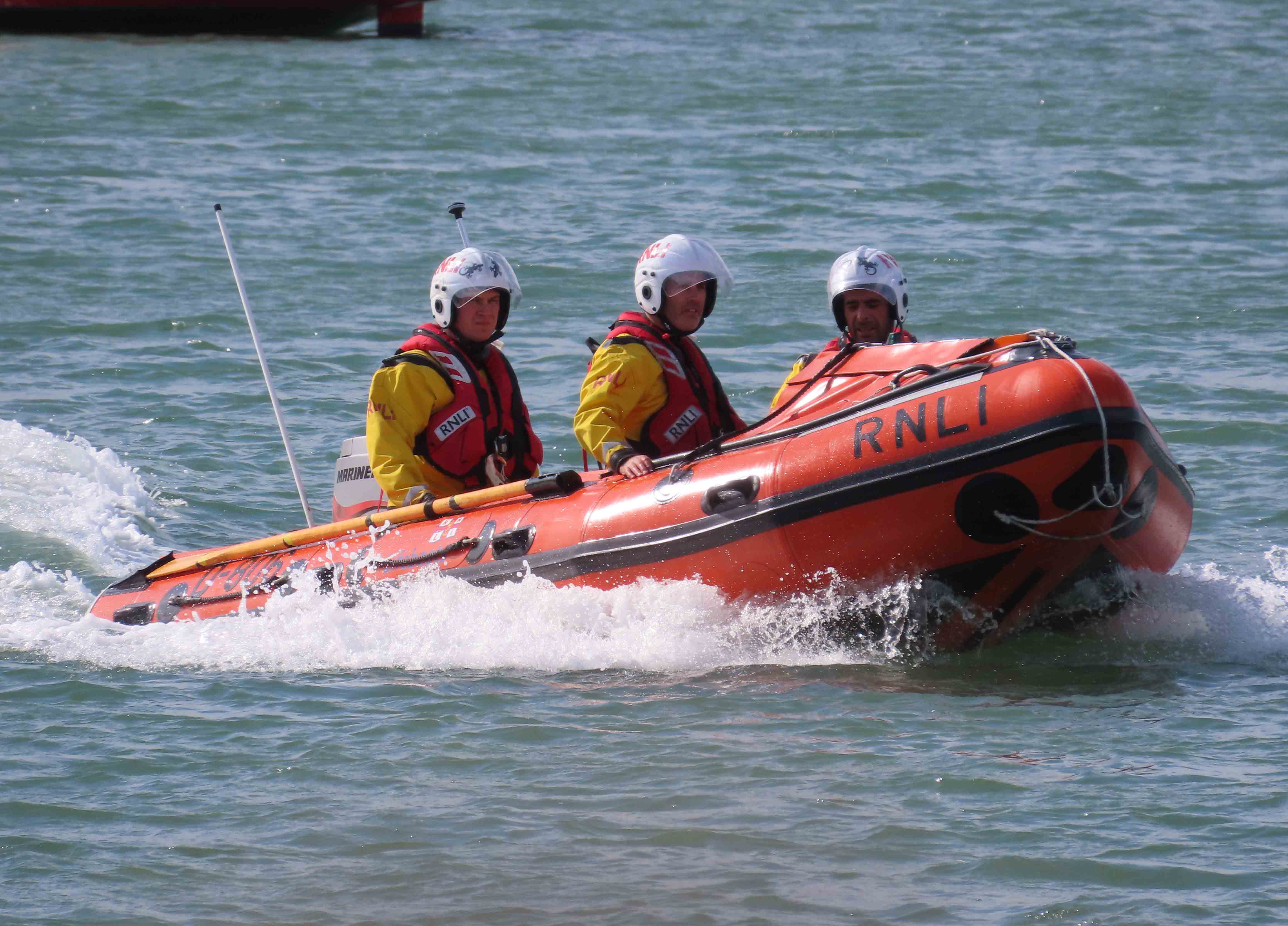 Wicklow Inshore lifeboat crew return to station after the call out