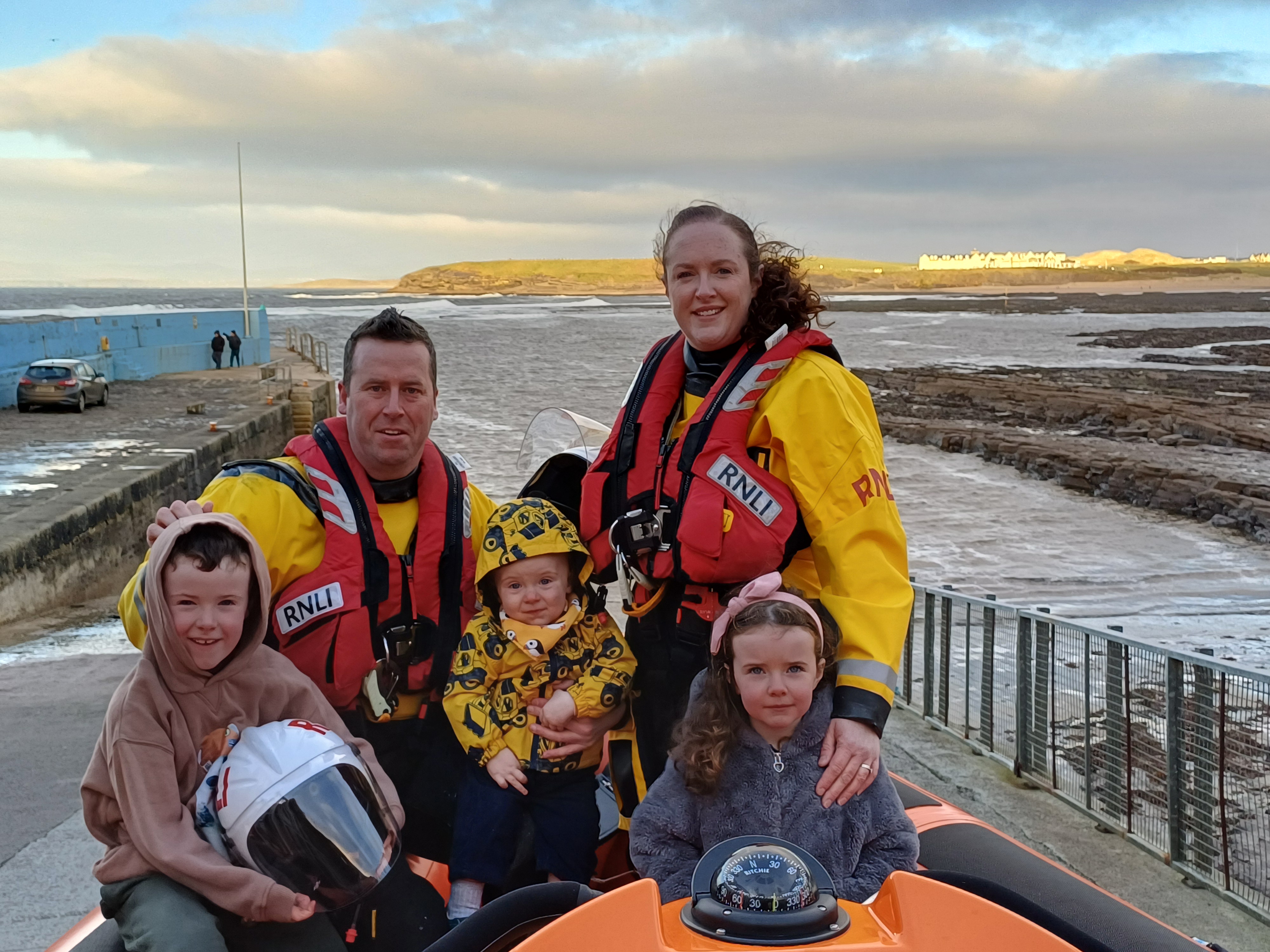 Laura and Richard Gillespie pictured with children, MAtthew, Eibhlin and Darragh.