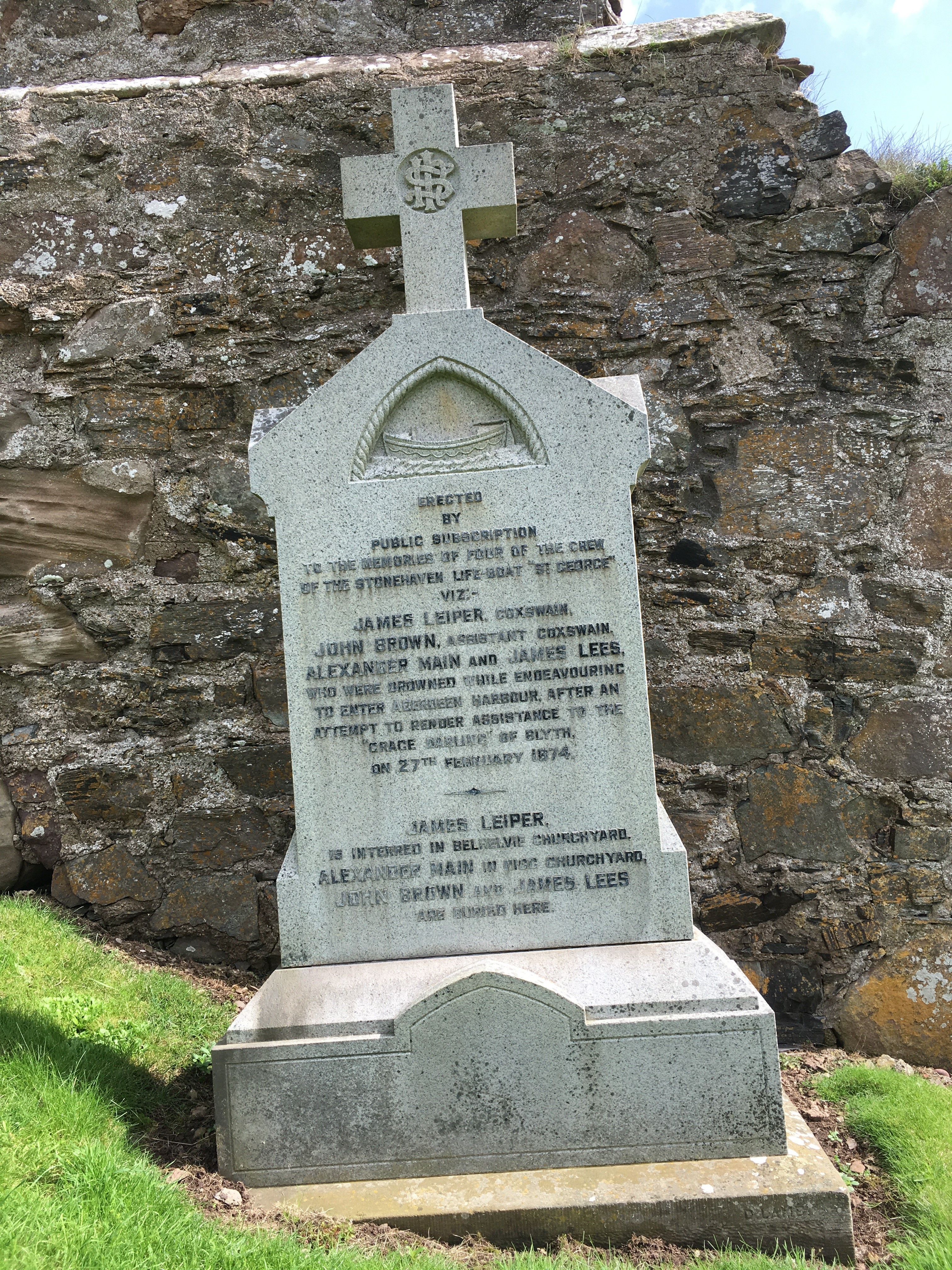 Photo of the memorial headstone to James Leiper, John Brown, Alexander Main and James Lees. Crew of the Stonehaven lifeboat who lost their lives in the disaster of 1874 the