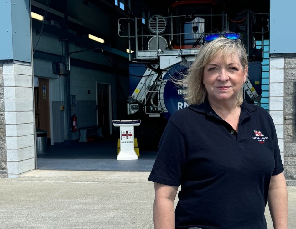Lyndsay Harrold, Pwllheli RNLI Launch Authority