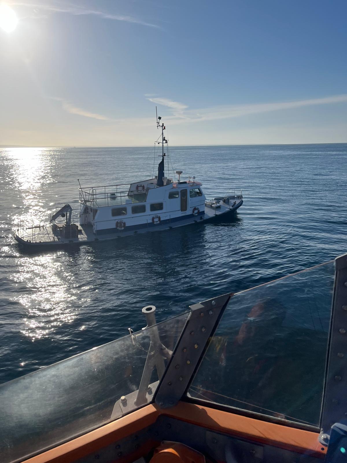 Picture shows sinking vessel at Lamorna