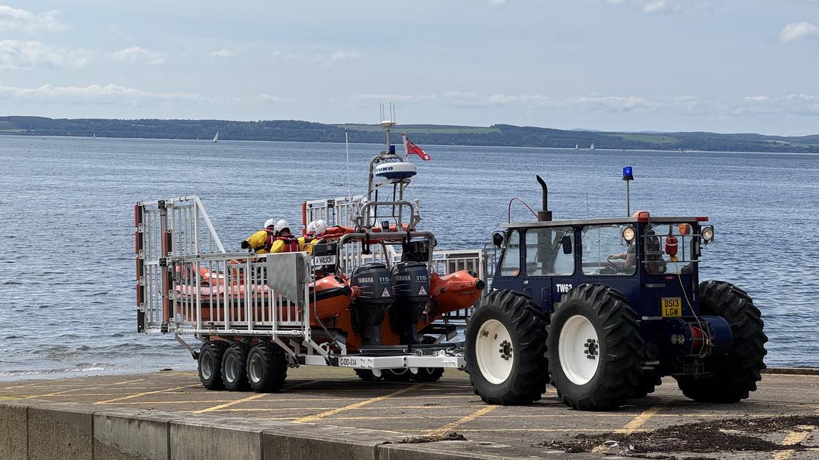 lifeboat launch
