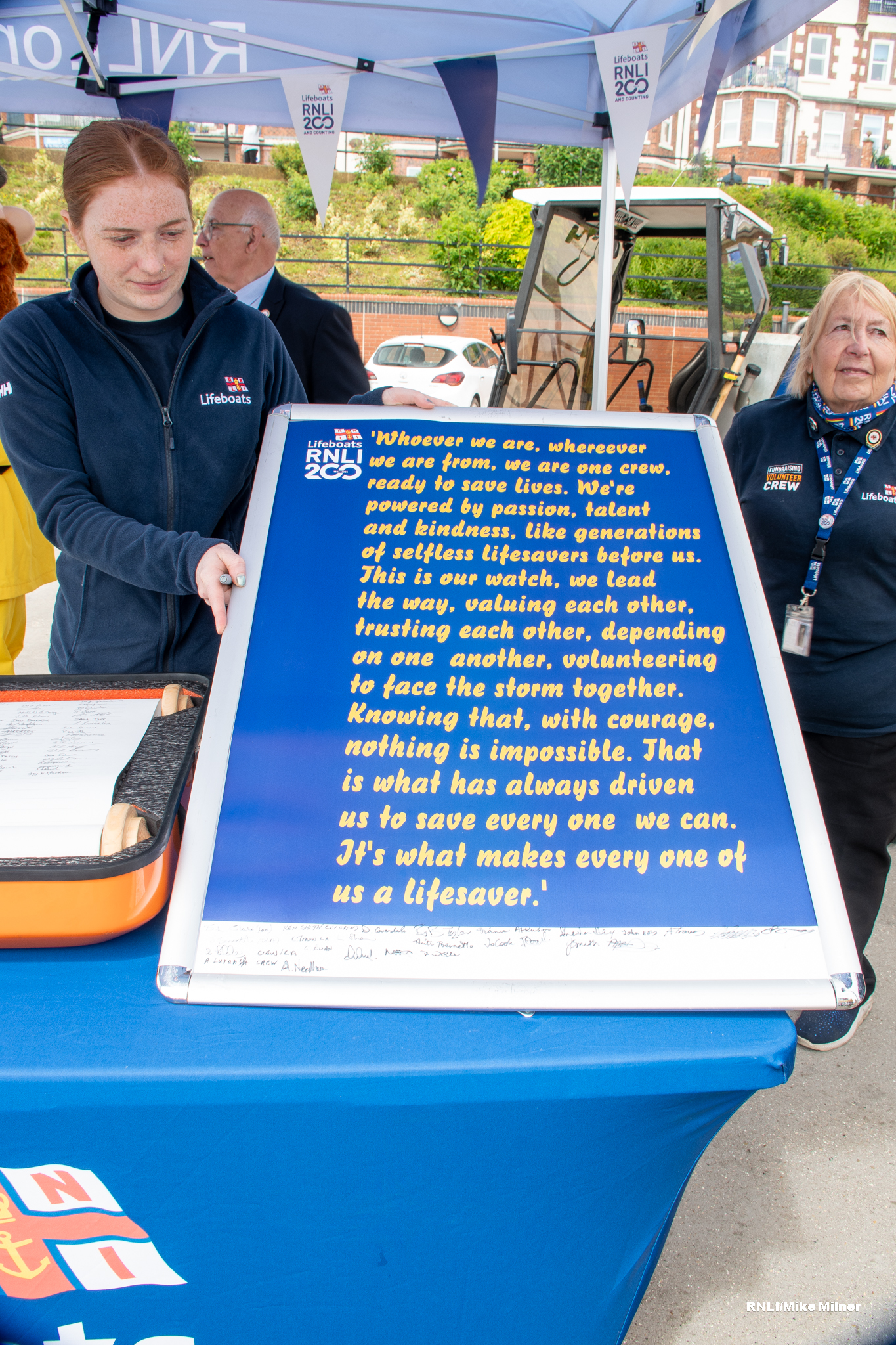 The RNLI One Crew pledge signed by Bridlington RNLI volunteers.