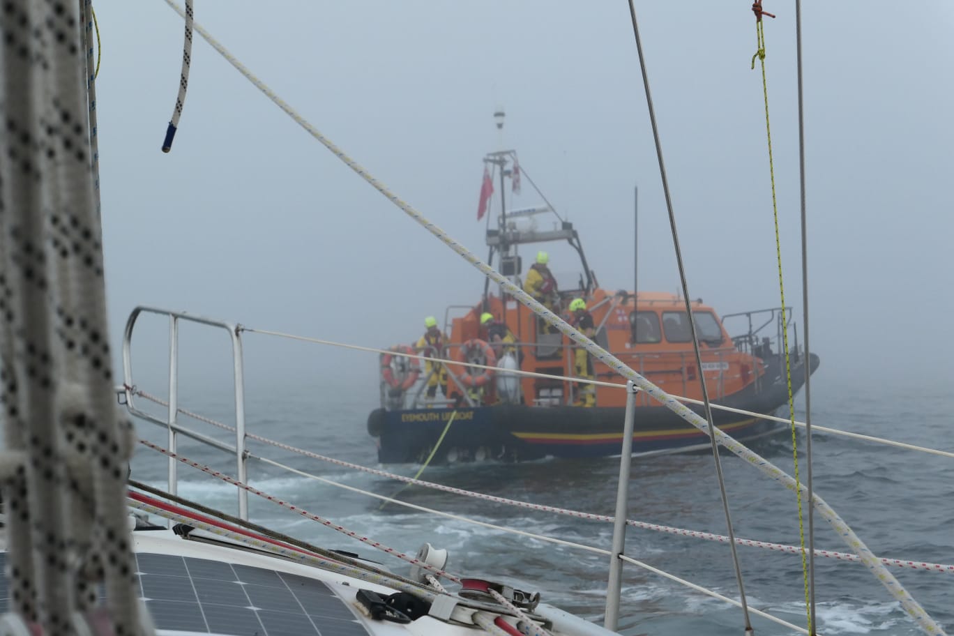 Eyemouth lifeboat 'Helen hastings' tows yacht 'Flamingo' after engine failure. The weather is heavy fog with a moderate swell.