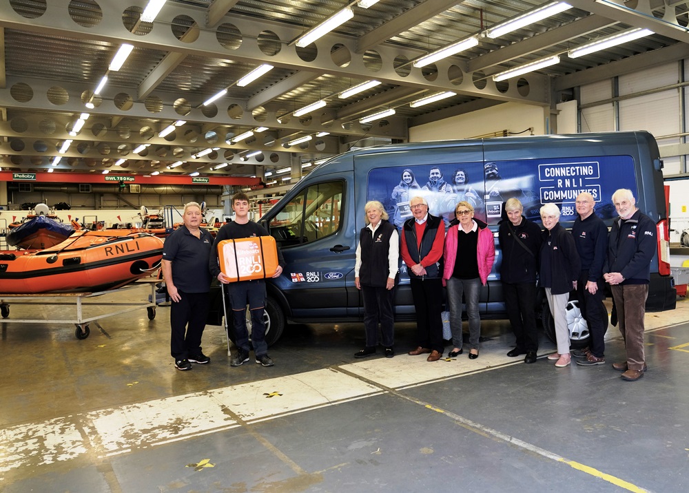 Glyn Ellis, Harvet Ellison and some members of the Isle of Wight Lifeboat Board