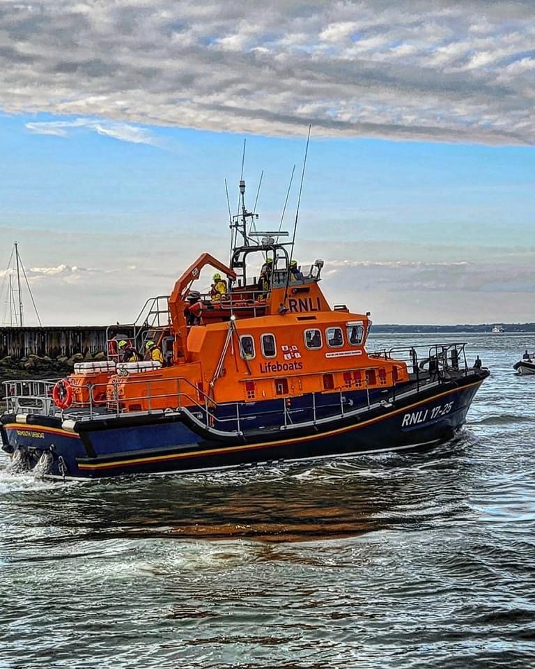 Yarmouth 17-25 leaving Yarmouth Harbour to attend tasking