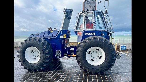Rnli Launch Methods New launching tractor for Margateโs RNLI lifeboat | RNLI
