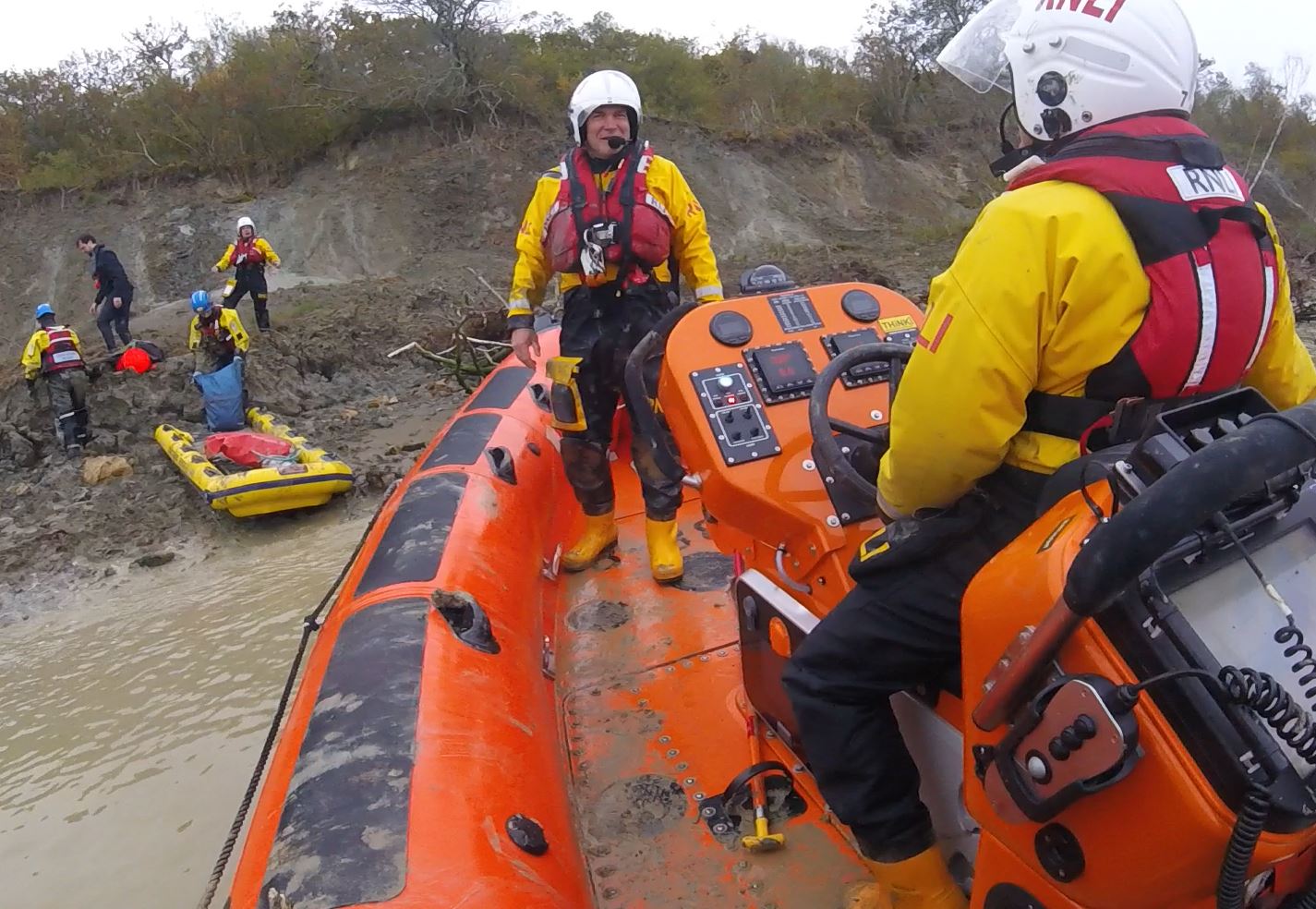Lymington RNLI rescue
